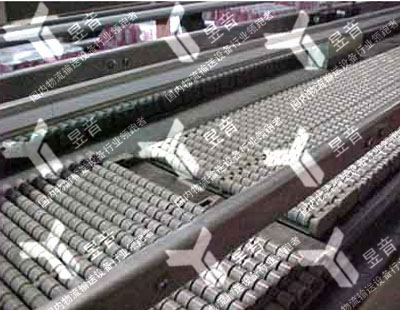 巧妙解決滾珠鏈板輸送機(jī)跑偏問題