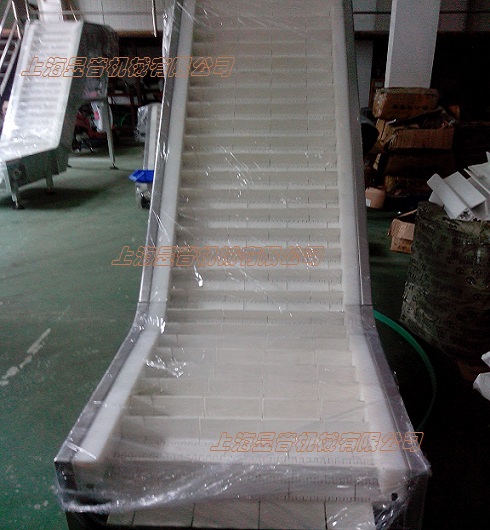 金屬網(wǎng)帶輸送機(jī)與模塊網(wǎng)帶輸送機(jī)對(duì)比