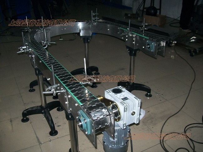 鏈板輸送機(jī)輸送PET瓶的殺菌工藝