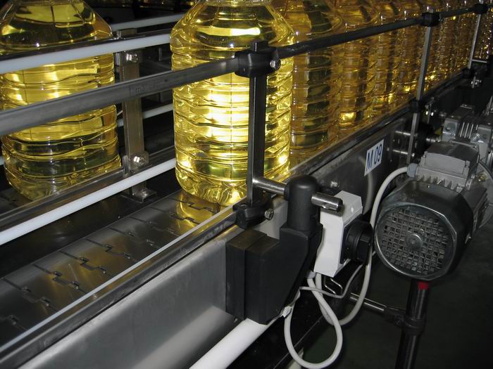 昱音日化皮帶輸送機(jī)械市場，服務(wù)團(tuán)隊異軍突起