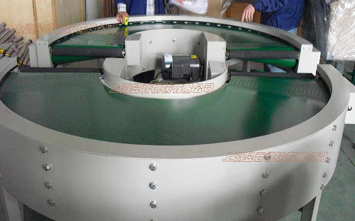 皮帶輸送機(jī)采用連桿實(shí)現(xiàn)雙向輸送要求