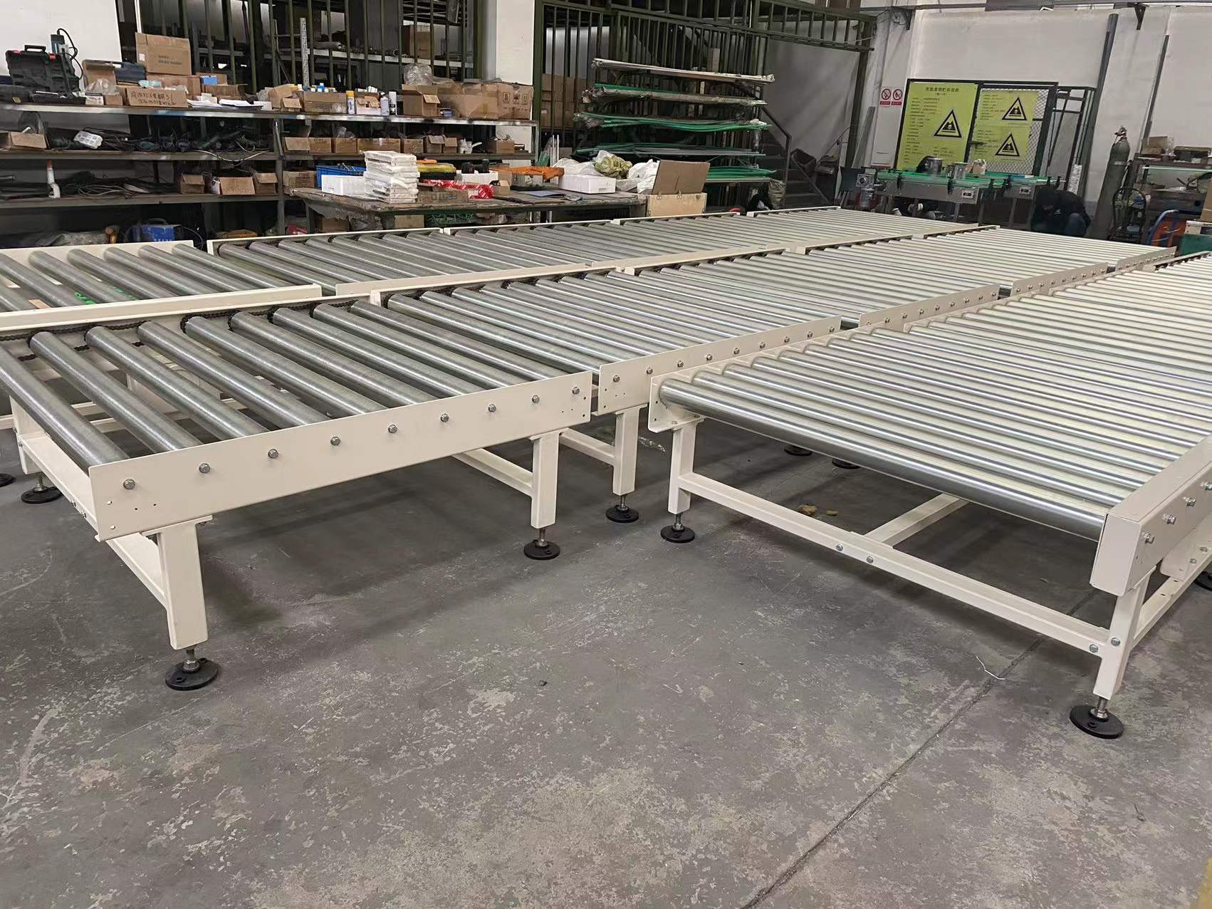 傳動(dòng)滾筒輸送機(jī)出現(xiàn)撒料問(wèn)題的解決之策